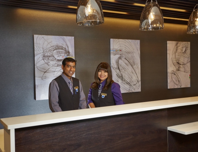 Best Western Plus East Side – Front Desk