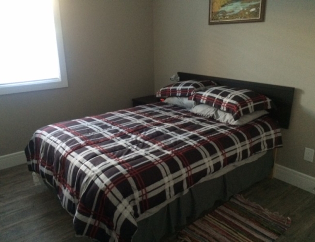 Froese Seeds Bed and Breakfast – Bedroom 3