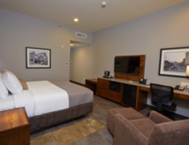 Best Western Plus East Side – Standard Guest Room